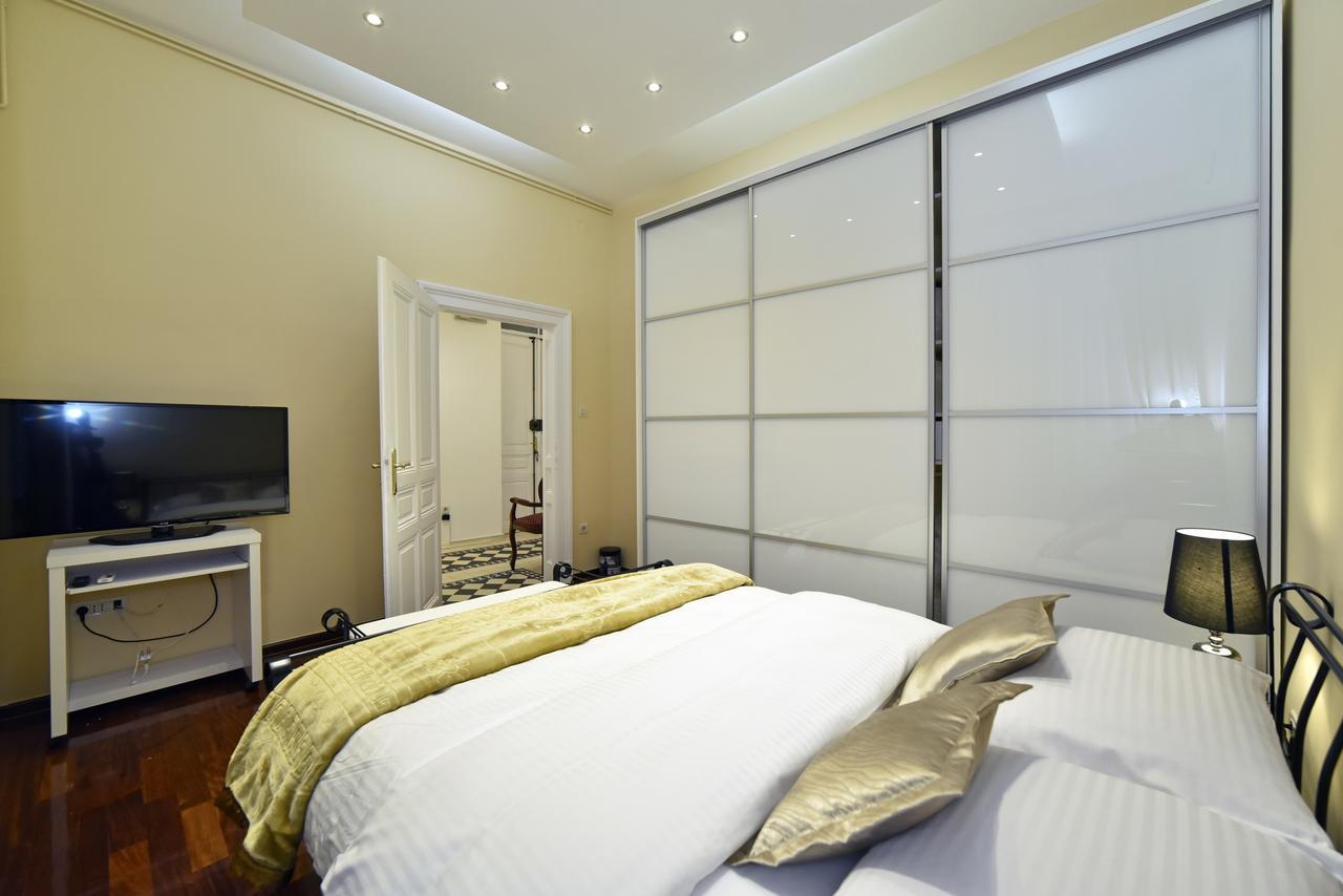 Luxury Residence Center Apartment Zagreb Exteriör bild